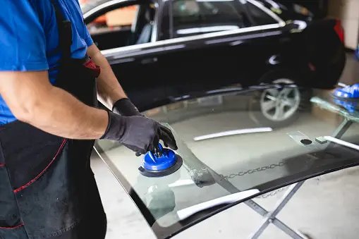 Insurance Insights Navigating Claims for Auto Glass Damage