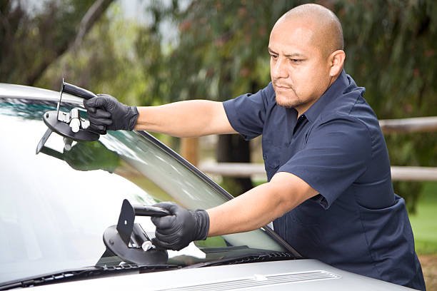 Windshield Repair Hawthorne CA - Get Auto Glass Repair and Replacement Services with South Bay Car Glass